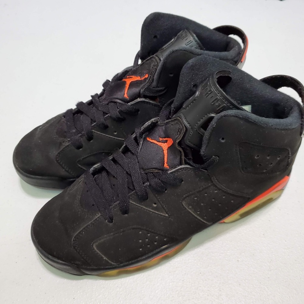 Nike Air Jordan 6 VI Retro Black Infrared Boys‎ Size 6.5 Y Sneakers Shoes